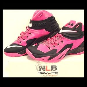 LeBron Soldier VIII Shoes